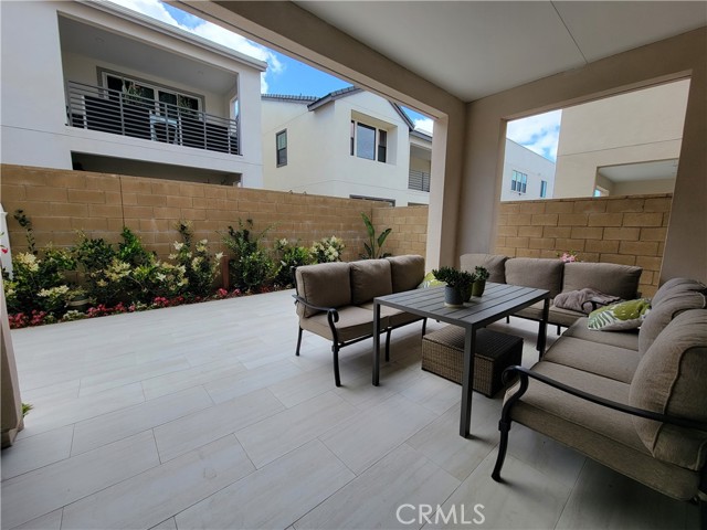 Detail Gallery Image 32 of 37 For 346 Sawbuck, Irvine,  CA 92618 - 5 Beds | 5/3 Baths