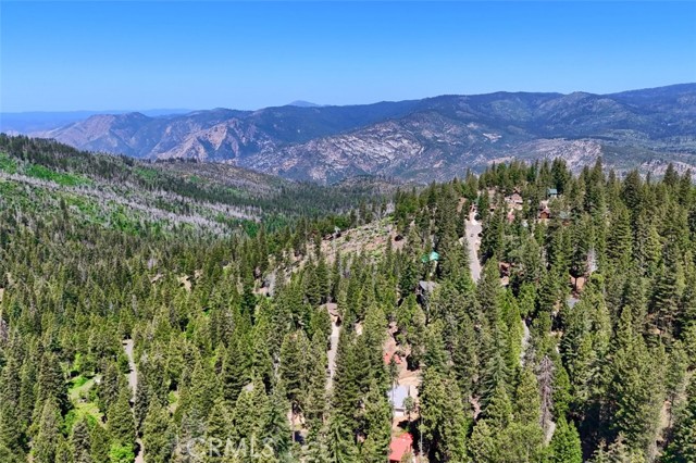 Detail Gallery Image 2 of 15 For 7220 Yosemite Park Way, Yosemite,  CA 95389 - – Beds | – Baths