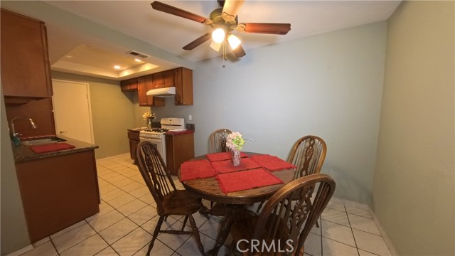 26504 Paseo San Gabriel, San Juan Capistrano CA: https://media.crmls.org/medias/aa7cddb7-d9e3-4d81-8def-6e898252a3c1.jpg