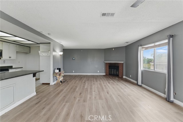 28755 Avenida Estrella, Menifee CA: https://media.crmls.org/medias/aa7d57ae-411d-4e57-943a-e6b4257b6538.jpg