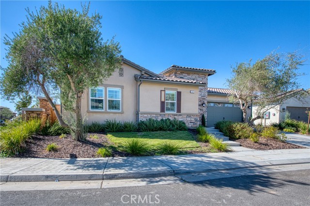 Detail Gallery Image 4 of 57 For 1031 Ridgeline Rd, Madera,  CA 93636 - 4 Beds | 3/1 Baths