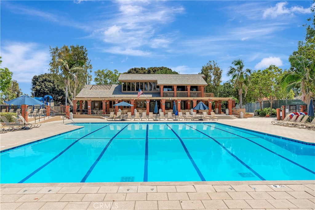 MLS #OC25183386 img 33