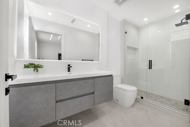 20151 Via Medici, Porter Ranch CA: https://media.crmls.org/medias/aa7fcc55-33b3-43ea-a2bf-af914a9621a6.jpg
