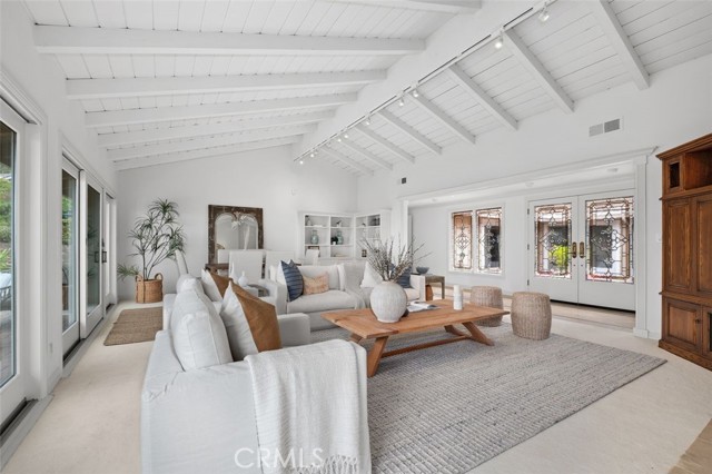 Detail Gallery Image 13 of 45 For 32591 Mediterranean Dr, Dana Point,  CA 92629 - 4 Beds | 3 Baths