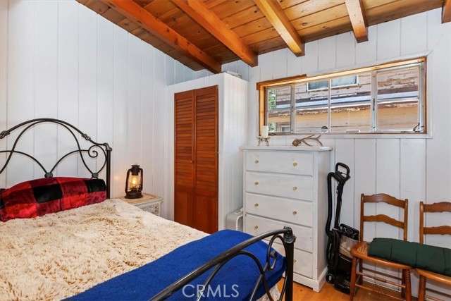 Detail Gallery Image 10 of 27 For 582 Beechnut Dr, Green Valley Lake,  CA 92341 - 2 Beds | 1/1 Baths