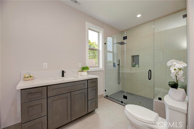Detail Gallery Image 61 of 75 For 425 W Sycamore Ave, El Segundo,  CA 90245 - 7 Beds | 9/1 Baths