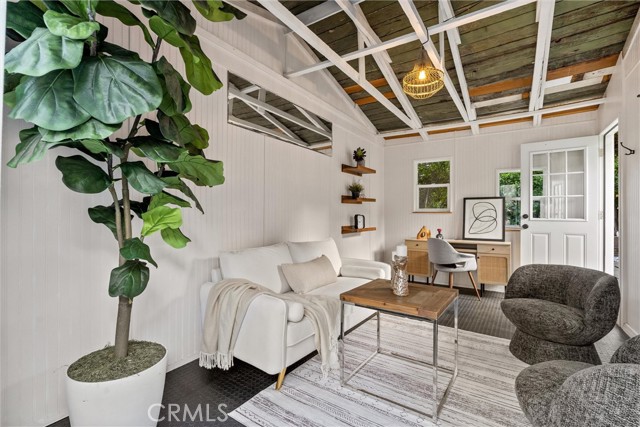 Detail Gallery Image 16 of 30 For 6072 Delphi, Los Angeles,  CA 90042 - 1 Beds | 1 Baths