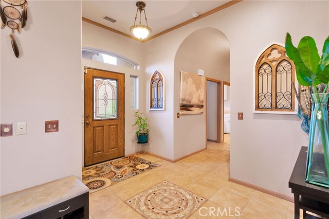 4575 Kreuer Road, Phelan CA: https://media.crmls.org/medias/aa822b87-0158-4a26-b432-6f4e2573a39f.jpg