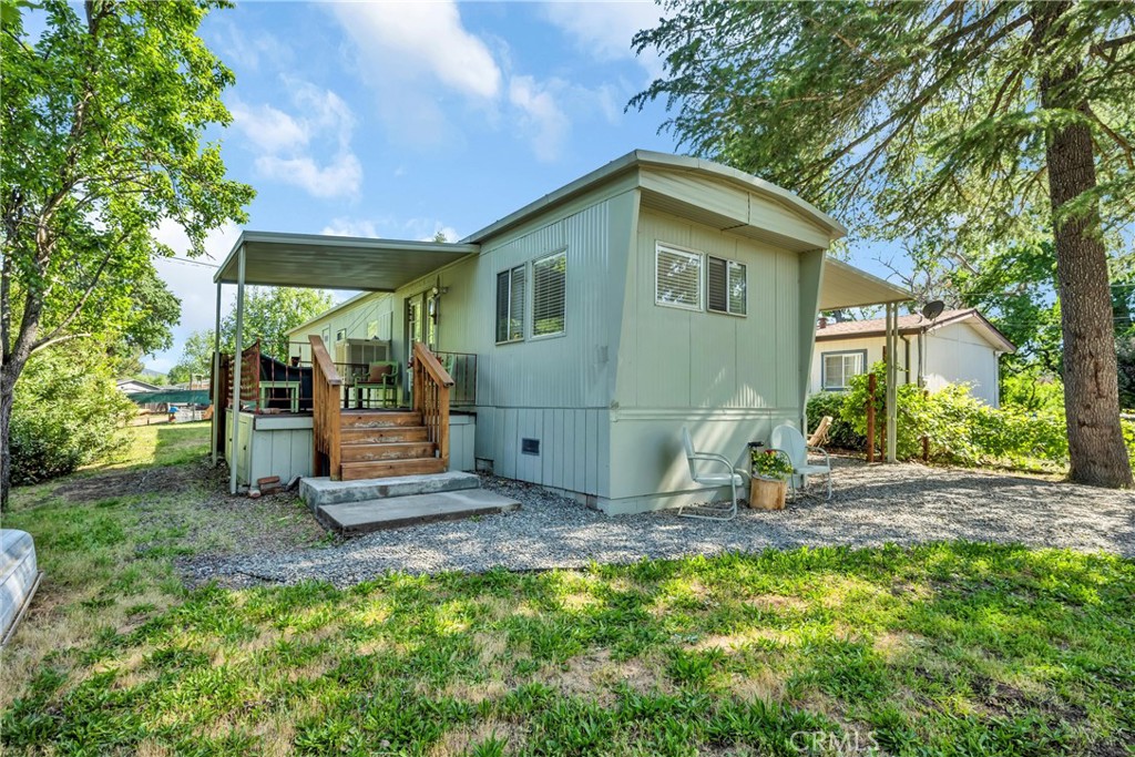 8522 Quarterhorse Lane