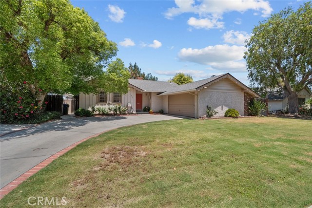 21041 Lanark Street, Canoga Park CA: https://media.crmls.org/medias/aa83af59-9f43-42eb-bb0f-6a6acd7c4735.jpg