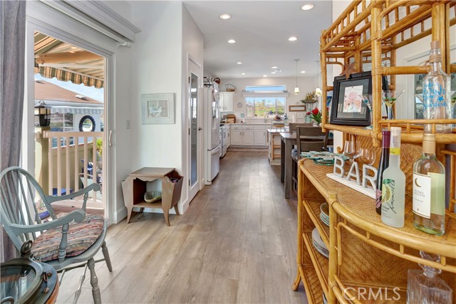 Detail Gallery Image 20 of 53 For 40 Saratoga, Newport Beach,  CA 92660 - 3 Beds | 2/1 Baths