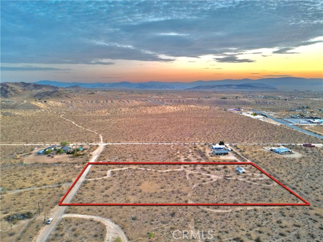 Detail Gallery Image 17 of 25 For 177 Cherokee Trl, Yucca Valley,  CA 92284 - 0 Beds | 0 Baths