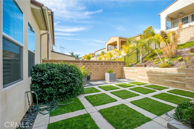 Detail Gallery Image 22 of 49 For 20523 Stella, Saugus,  CA 91350 - 4 Beds | 4 Baths