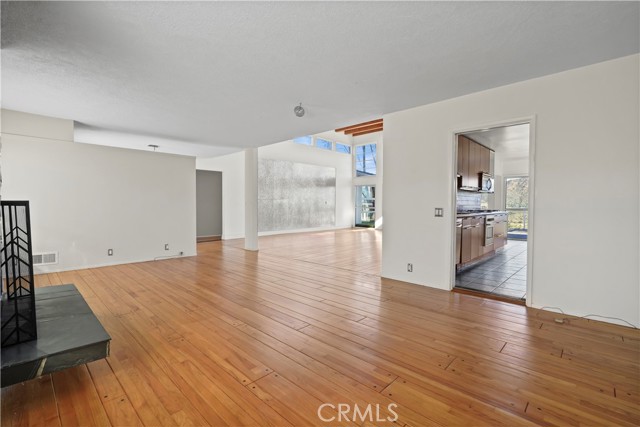 Detail Gallery Image 19 of 53 For 7027 Macapa, –,  CA 90068 - 2 Beds | 3 Baths