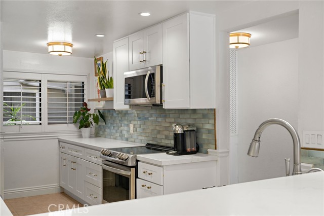 Detail Gallery Image 23 of 40 For 700 Esplanade #9,  Redondo Beach,  CA 90277 - 2 Beds | 2 Baths