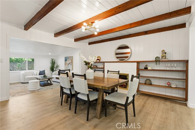 Detail Gallery Image 15 of 51 For 6539 Noble Avenue, Van Nuys,  CA 91411 - 4 Beds | 4 Baths