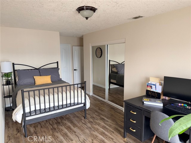 Detail Gallery Image 22 of 29 For 18285 Harbor Dr, Victorville,  CA 92395 - 5 Beds | 3 Baths