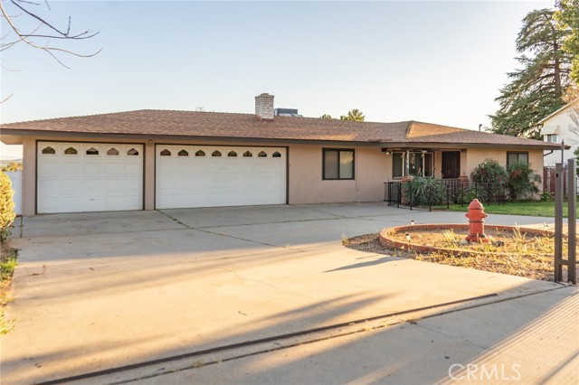 Detail Gallery Image 4 of 54 For 38239 Orchard, Cherry Valley,  CA 92223 - 3 Beds | 2 Baths