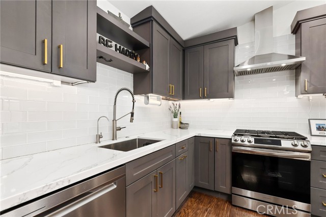 Detail Gallery Image 14 of 30 For 22 Misty Creek Ln, Laguna Hills,  CA 92653 - 2 Beds | 2 Baths