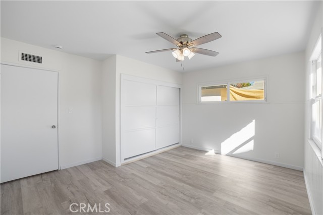 Detail Gallery Image 7 of 14 For 7400 Cozycroft, Winnetka,  CA 91306 - 3 Beds | 2 Baths