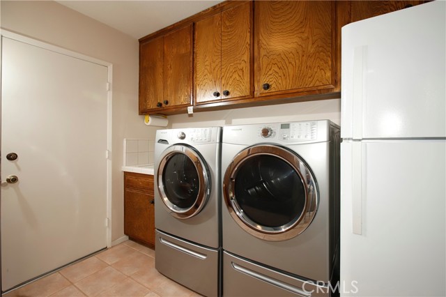 3950 Hamilton Lane, La Crescenta CA: https://media.crmls.org/medias/aa8a5b08-7bc6-4557-92b7-cb225e357980.jpg