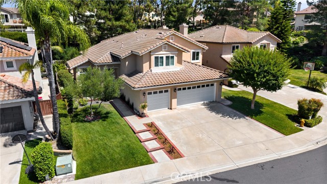 Detail Gallery Image 4 of 55 For 18 via Tigra, Rancho Santa Margarita,  CA 92688 - 4 Beds | 3 Baths