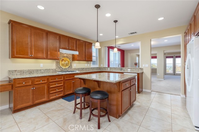 Detail Gallery Image 11 of 43 For 454 Glacier Park, Beaumont,  CA 92223 - 3 Beds | 2 Baths