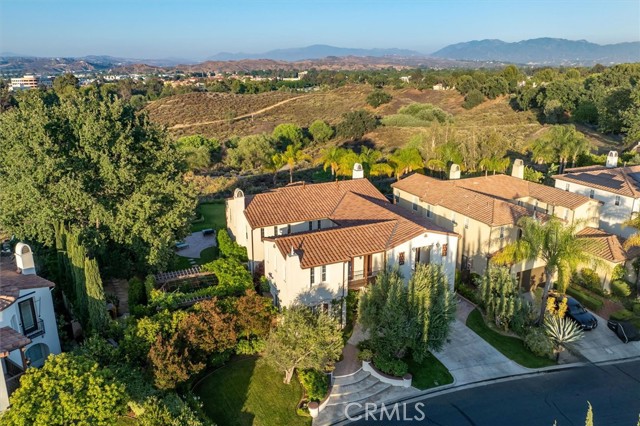 Detail Gallery Image 7 of 75 For 24711 Tiburon St, Valencia,  CA 91355 - 5 Beds | 5 Baths