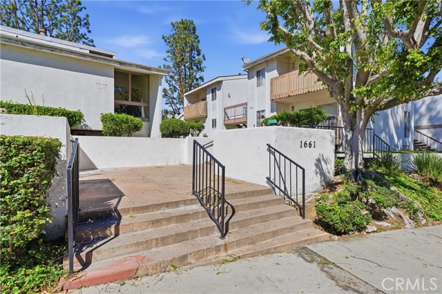 Detail Gallery Image 5 of 27 For 1661 Neil Armstrong #231,  Montebello,  CA 90640 - 1 Beds | 1 Baths