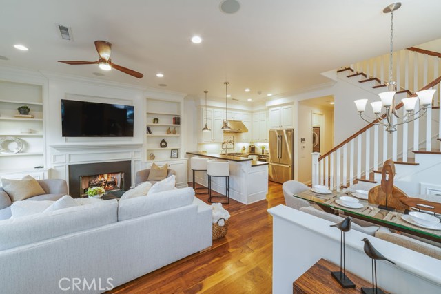 Detail Gallery Image 8 of 38 For 700 Acacia Ave a,  Corona Del Mar,  CA 92625 - 3 Beds | 3/1 Baths