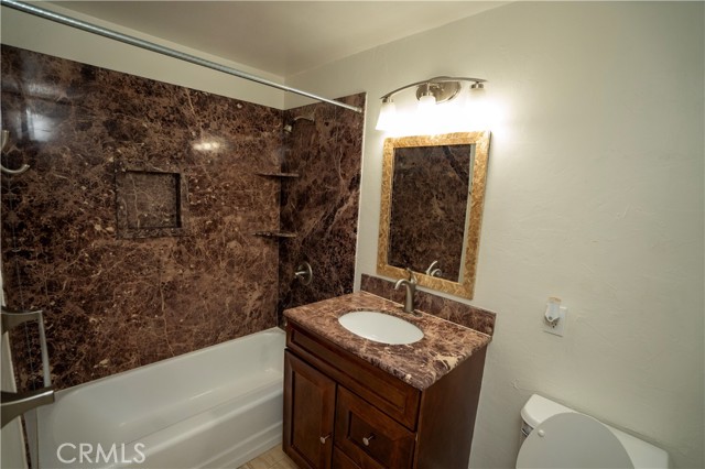 10733 Mead Way, Loma Linda CA: https://media.crmls.org/medias/aa8c63b5-0aa3-45f7-94dd-c023cf451c29.jpg