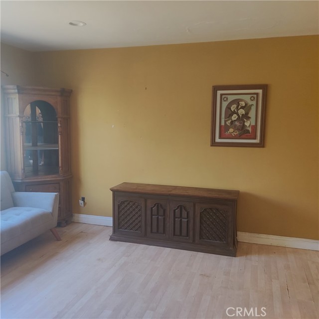 223 N Lark Ellen Avenue, West Covina CA: https://media.crmls.org/medias/aa8ca4e2-3921-42b3-9b4d-e6debfdc24d5.jpg