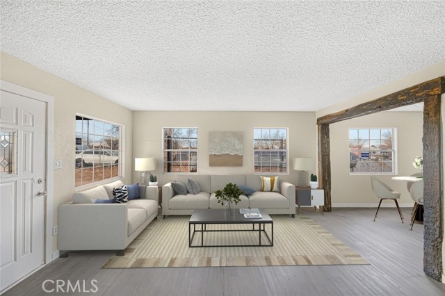 Detail Gallery Image 2 of 14 For 47242 92nd St, Lancaster,  CA 93536 - 2 Beds | 1 Baths