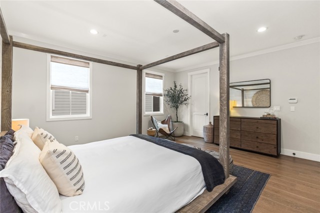 Detail Gallery Image 29 of 44 For 204 S Helberta, Redondo Beach,  CA 90277 - 4 Beds | 4 Baths