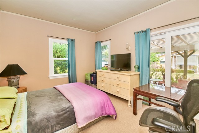 Detail Gallery Image 11 of 26 For 900 S Los Robles Ave, Pasadena,  CA 91106 - – Beds | – Baths