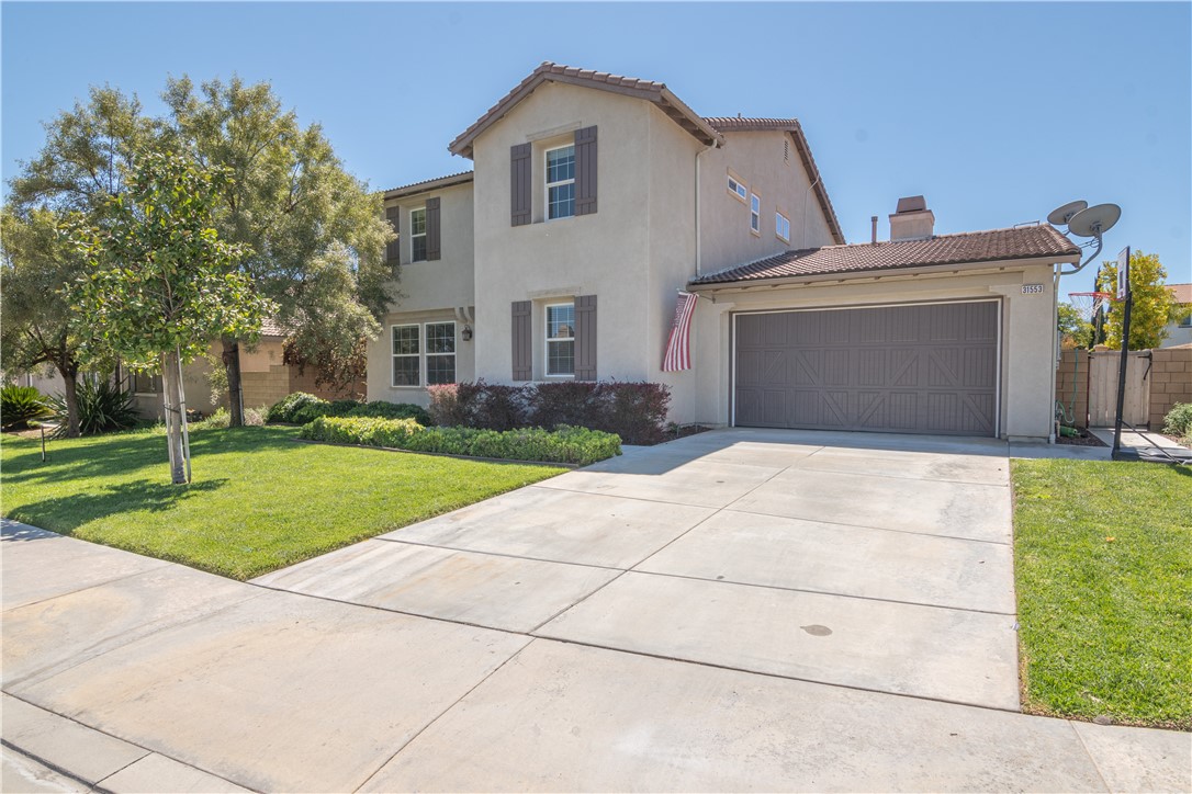 Detail Gallery Image 7 of 53 For 31553 Meadow Ln, Winchester,  CA 92596 - 5 Beds | 4 Baths