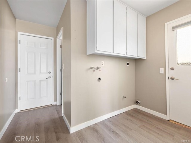 Detail Gallery Image 15 of 59 For 12607 Tamarisk Rd, Victorville,  CA 92395 - 3 Beds | 2/1 Baths