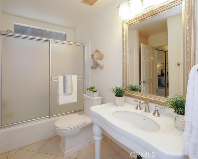 4358 Cartesian Circle, Palos Verdes Peninsula CA: https://media.crmls.org/medias/aa8fe9a2-be14-40c7-9c02-1c0537e8bc6a.jpg