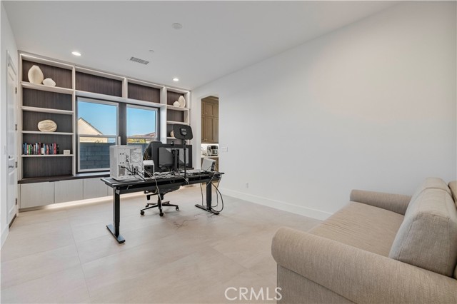 Image 20 of 68 For 24152 West Corte Ala