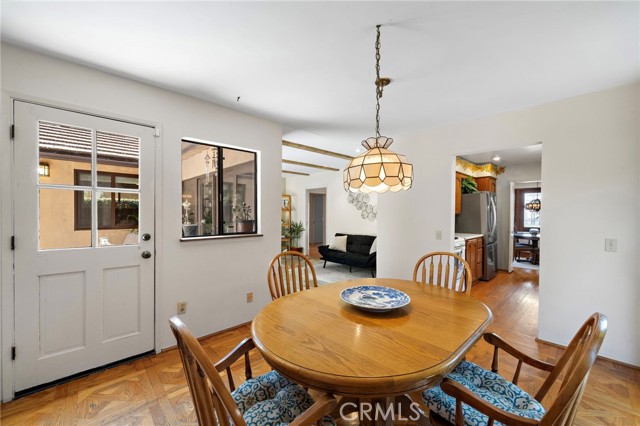 318 Avenida Santa Margarita, San Clemente CA: https://media.crmls.org/medias/aa9069c9-2b2f-40b7-9ec5-128e02550aa6.jpg