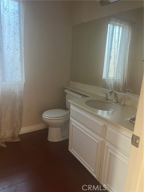 Detail Gallery Image 7 of 29 For 16502 Mango Way, Lake Elsinore,  CA 92530 - 3 Beds | 3 Baths