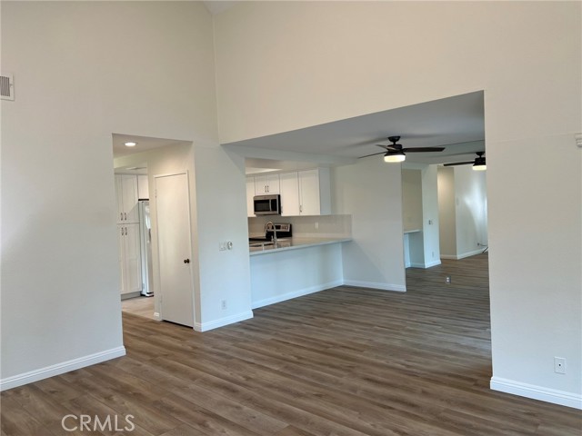 Detail Gallery Image 4 of 33 For 16524 Bluegrass Ln, Cerritos,  CA 90703 - 3 Beds | 2 Baths