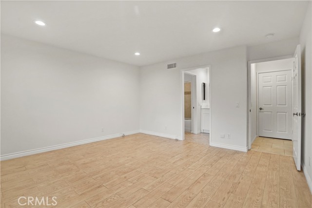 Detail Gallery Image 8 of 64 For 11738 Andasol Ave, Granada Hills,  CA 91344 - 5 Beds | 3 Baths