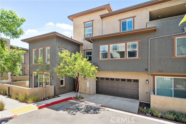7387 Solstice Place, Rancho Cucamonga CA: https://media.crmls.org/medias/aa91edd4-a298-41d9-b472-ca4dea32d53e.jpg