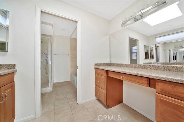 Detail Gallery Image 16 of 39 For 415 Canal St, Newport Beach,  CA 92663 - 4 Beds | 2/1 Baths
