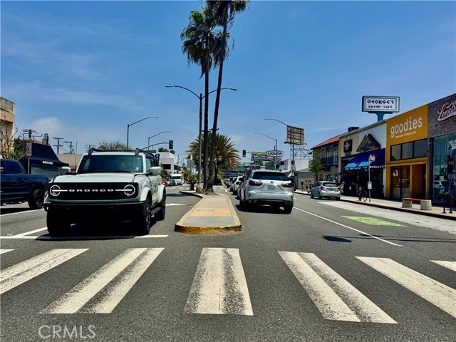 108 Bennett Avenue, Long Beach CA: https://media.crmls.org/medias/aa92a896-04f8-4816-817b-93f892cc431f.jpg