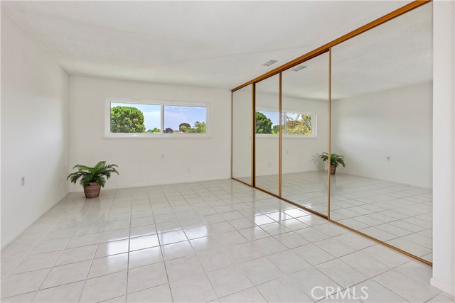 Detail Gallery Image 10 of 15 For 2355 via Mariposa 3f,  Laguna Woods,  CA 92637 - 2 Beds | 2 Baths