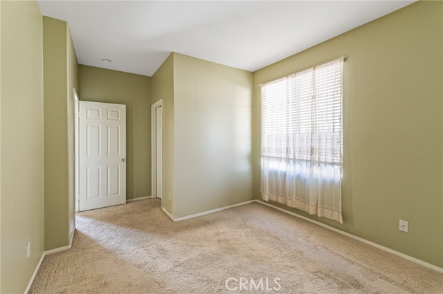 Detail Gallery Image 18 of 40 For 12801 Azalea St, Moreno Valley,  CA 92555 - 4 Beds | 2/1 Baths