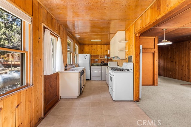 Detail Gallery Image 12 of 25 For 25455 Tahquitz, Idyllwild,  CA 92549 - 1 Beds | 2 Baths
