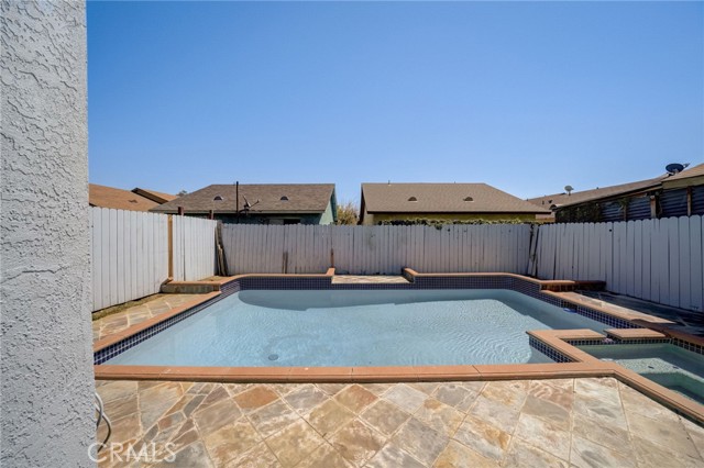 Detail Gallery Image 32 of 39 For 8961 Summerwood Way, Fontana,  CA 92335 - 3 Beds | 2/1 Baths